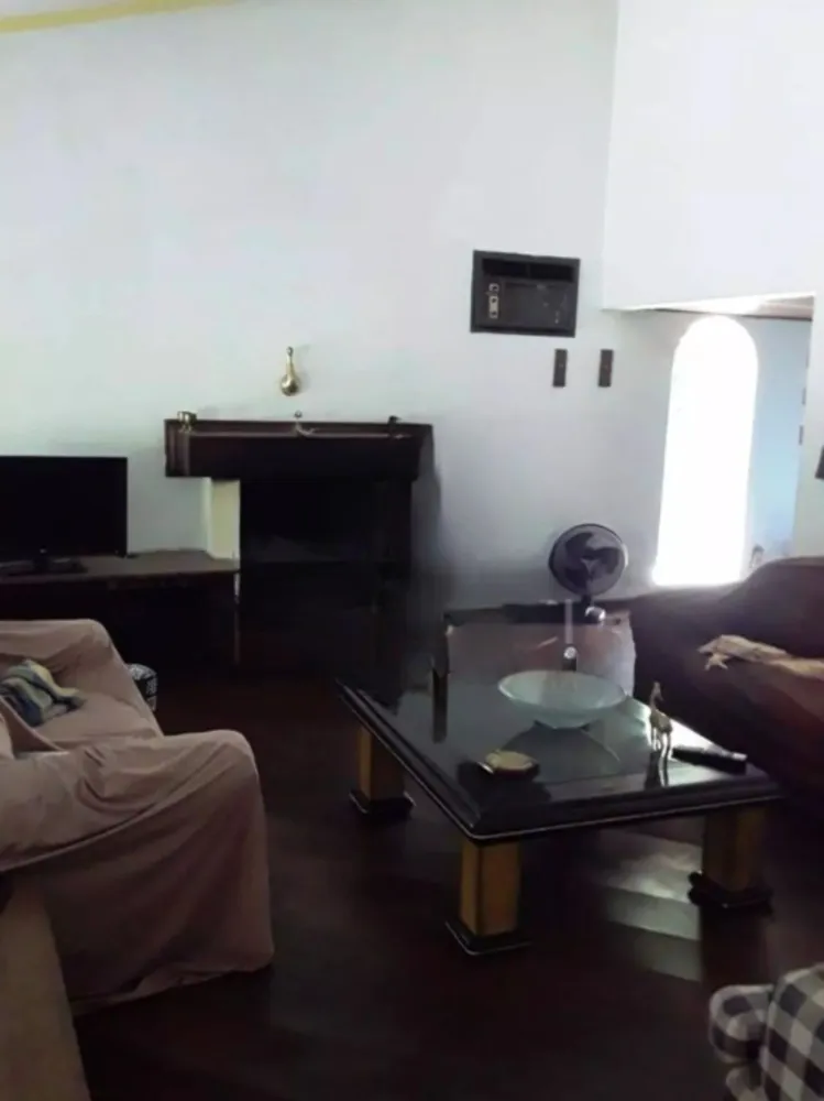 Casa, 3 quartos, 600 m² - Foto 1