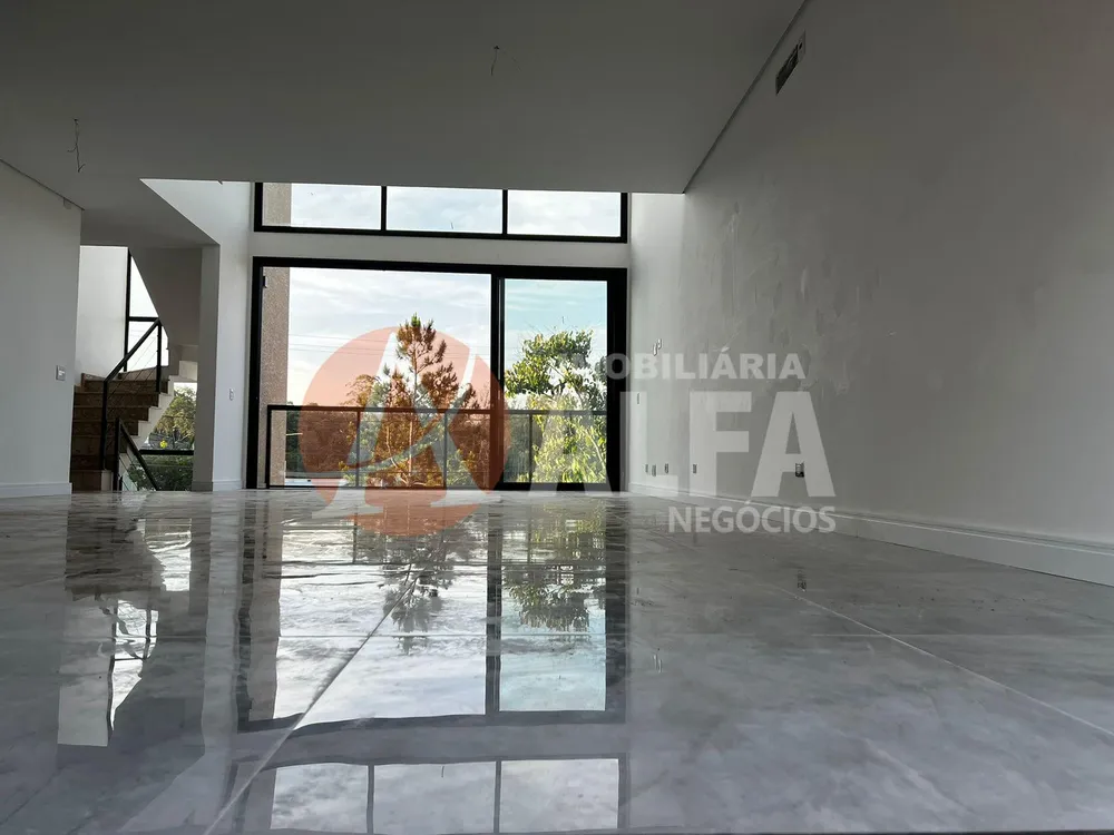 Casa, 3 quartos, 226 m² - Foto 3