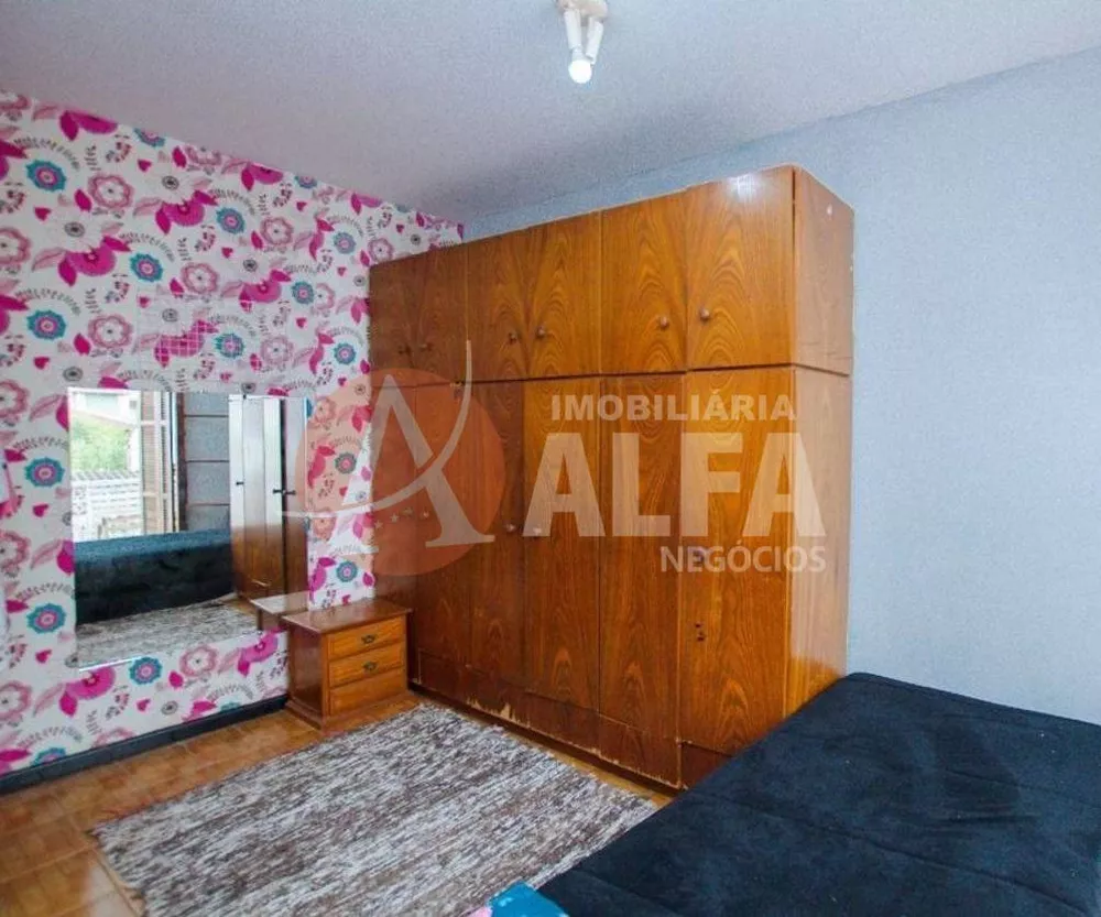 Casa à venda com 5 quartos, 300m² - Foto 8