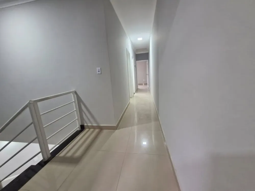 Casa, 3 quartos, 185 m² - Foto 2