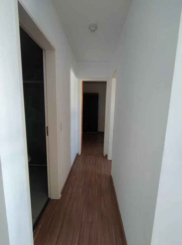 Apartamento à venda com 2 quartos, 45m² - Foto 3