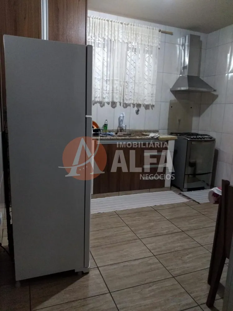 Casa, 2 quartos, 243 m² - Foto 4