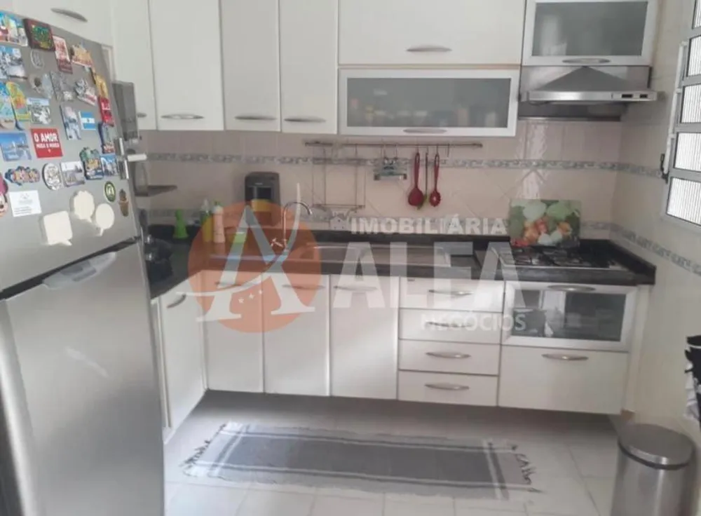 Casa, 3 quartos, 160 m² - Foto 2