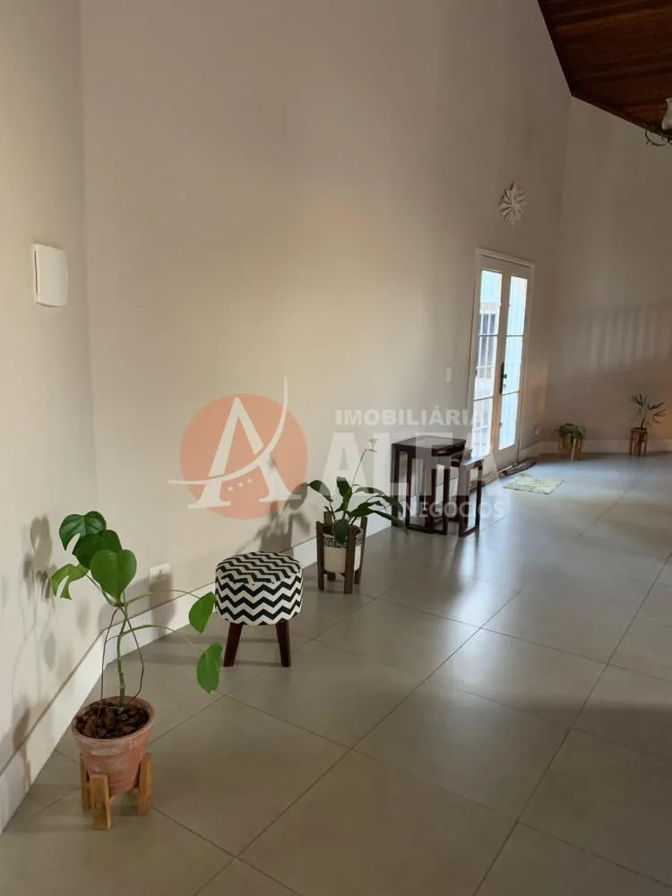 Casa, 4 quartos - Foto 1