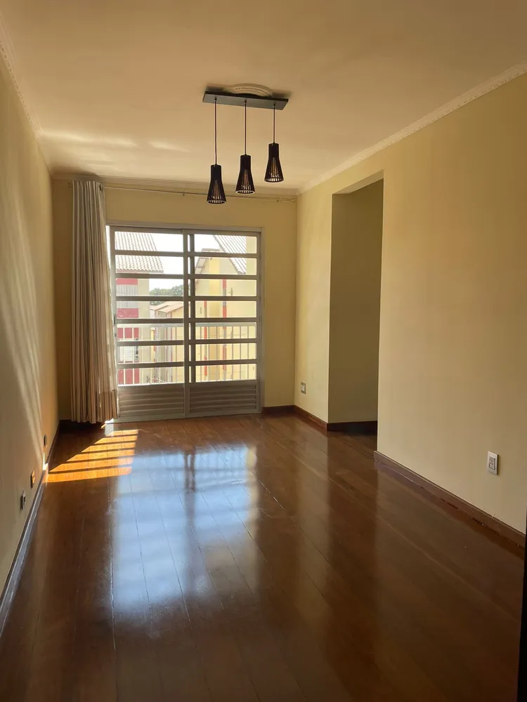 Apartamento, 3 quartos, 70 m² - Foto 2