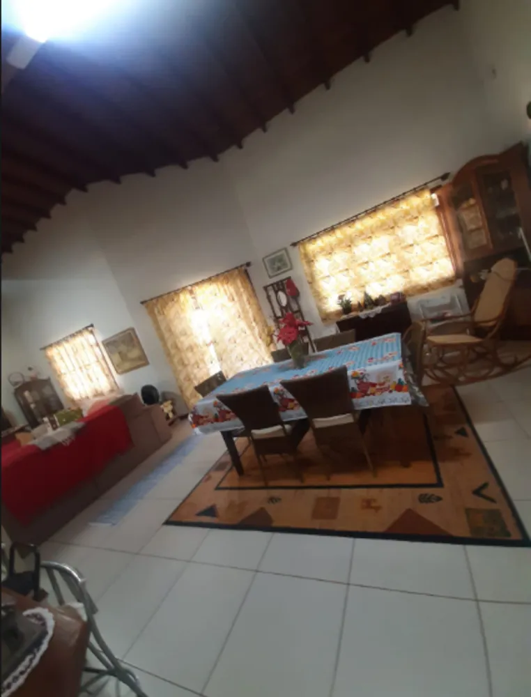 Casa, 3 quartos, 210 m² - Foto 3