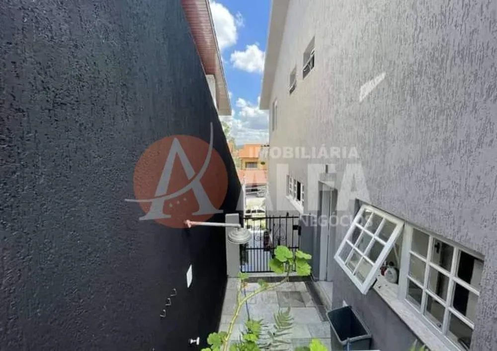 Casa, 5 quartos, 285 m² - Foto 2
