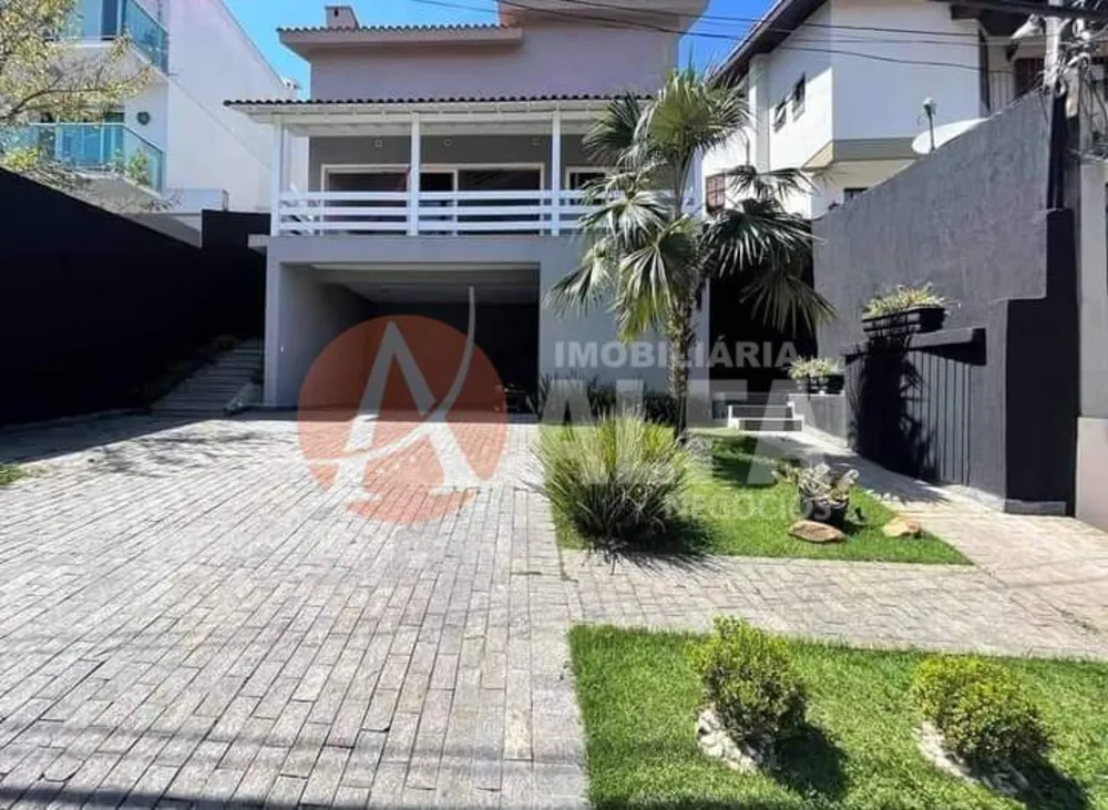 Casa, 5 quartos, 285 m² - Foto 1