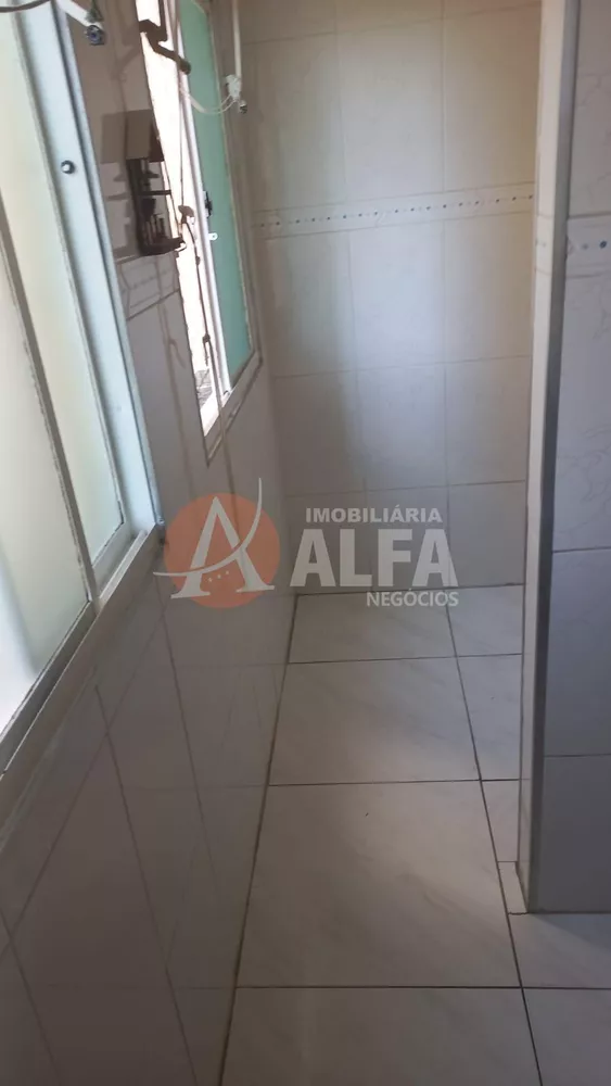 Apartamento à venda com 2 quartos, 55m² - Foto 2