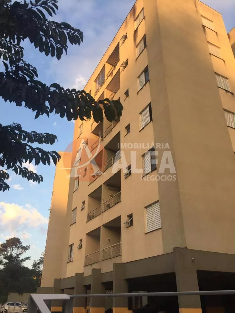 Apartamento à venda com 2 quartos, 57m² - Foto 2