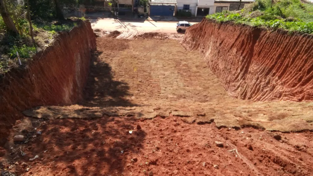 Terreno, 220 m² - Foto 1