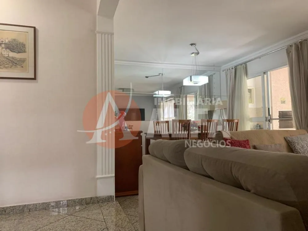 Casa, 3 quartos, 221 m² - Foto 3
