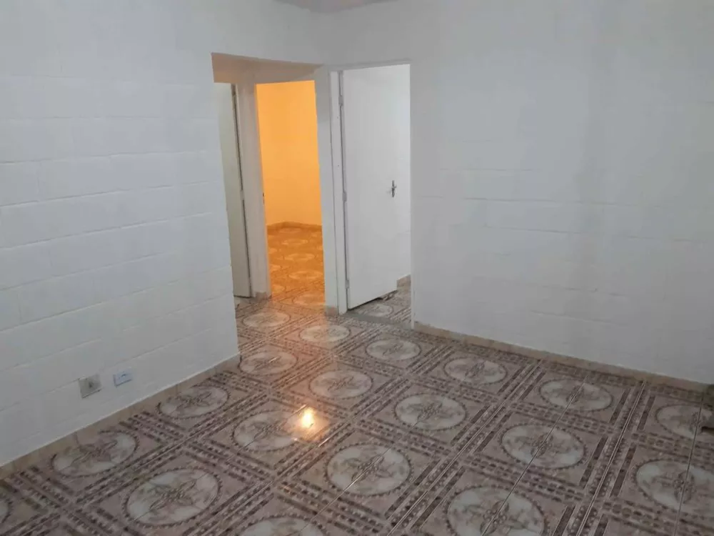 Apartamento à venda com 2 quartos, 62m² - Foto 4