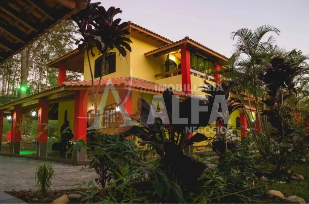 Chácara, 3 quartos, 7000 m² - Foto 1