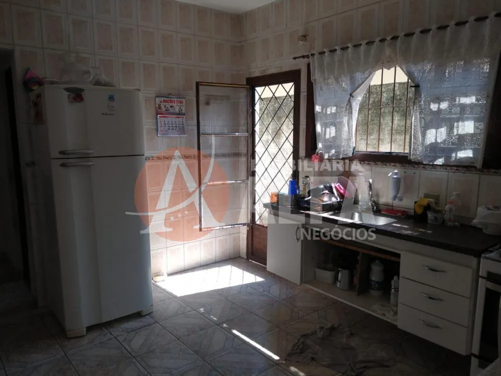 Casa, 6 quartos, 96 m² - Foto 2