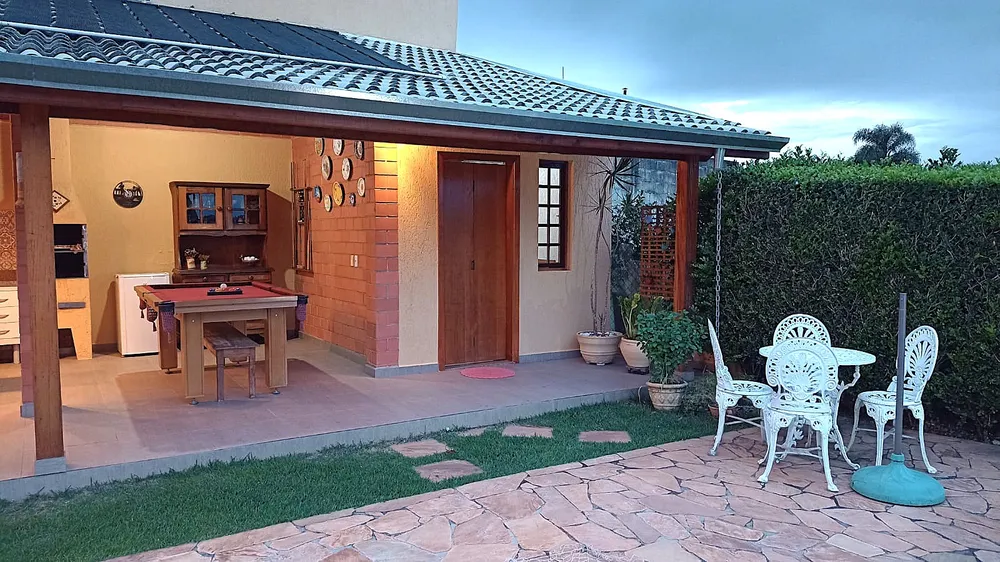 Casa, 3 quartos, 187 m² - Foto 2