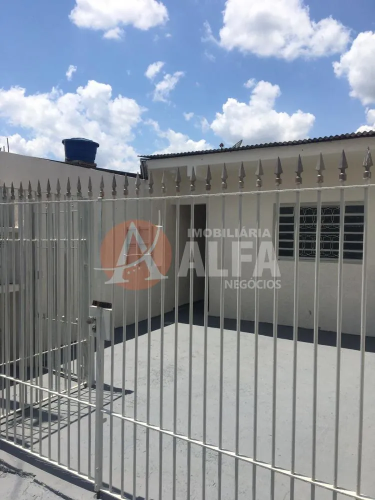 Casa, 2 quartos, 70 m² - Foto 1
