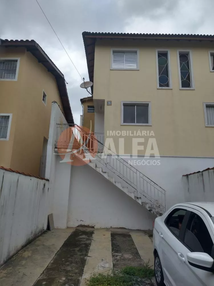 Casa à venda com 2 quartos, 125m² - Foto 1