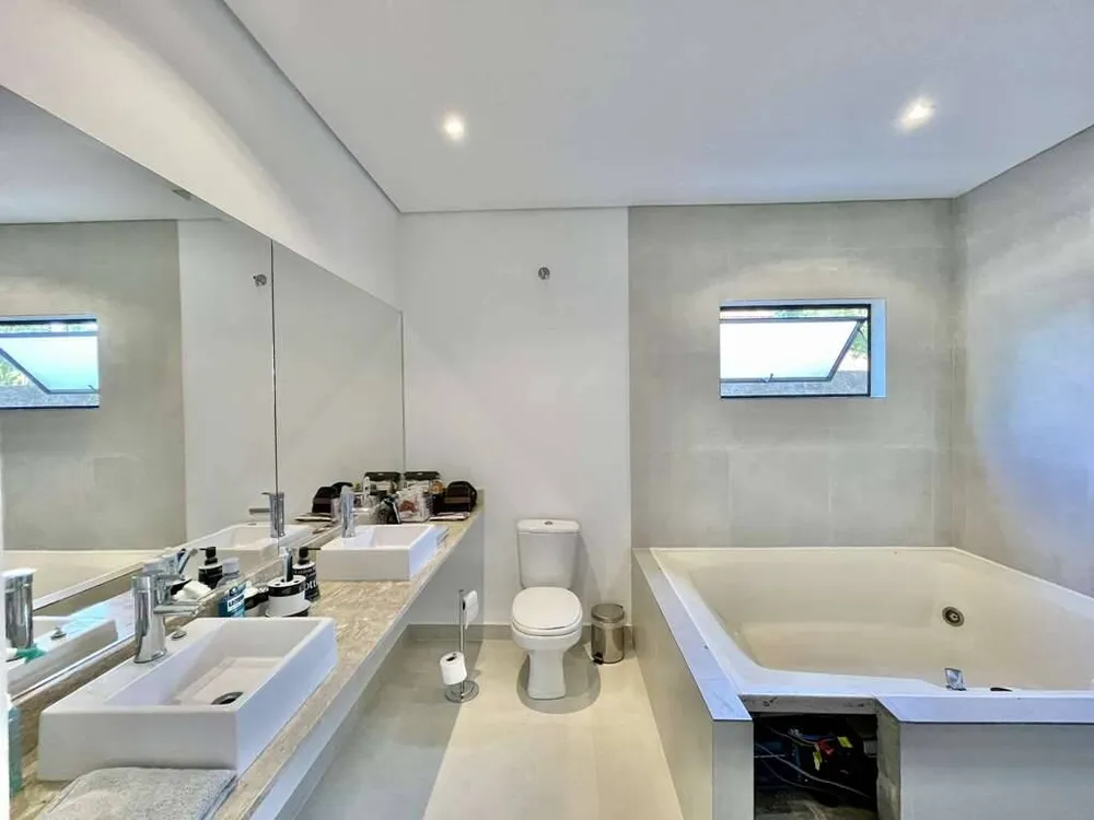Casa, 3 quartos, 277 m² - Foto 2