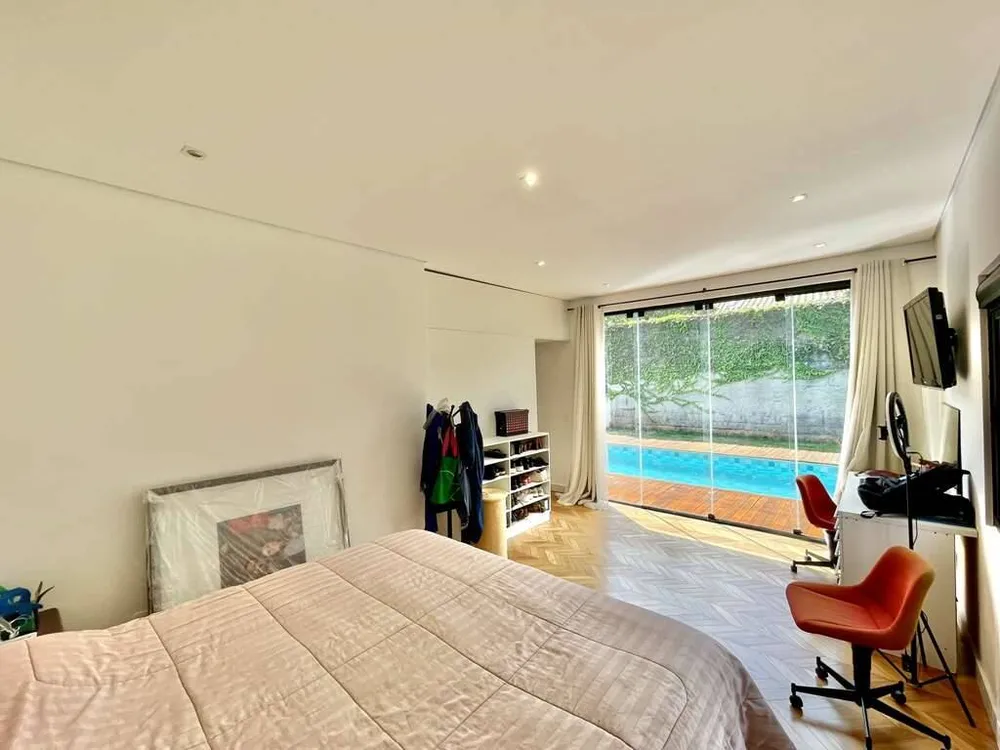 Casa, 3 quartos, 277 m² - Foto 1