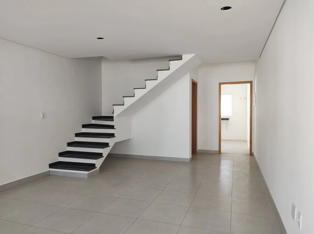 Casa, 3 quartos, 99 m² - Foto 2