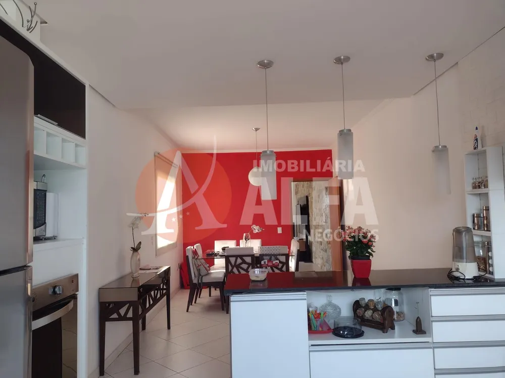 Casa, 3 quartos, 153 m² - Foto 3