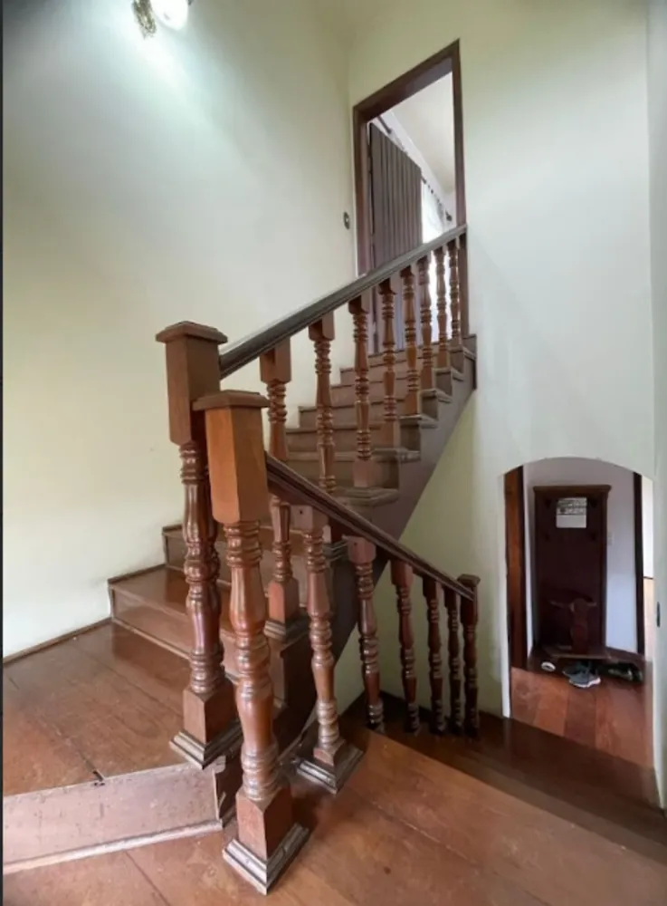 Casa, 5 quartos, 294 m² - Foto 3