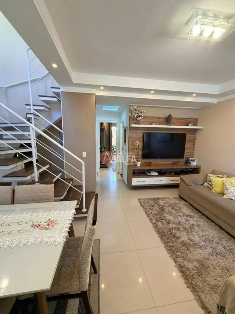 Casa, 3 quartos - Foto 1