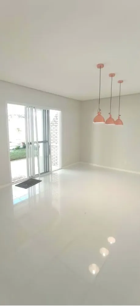 Casa, 6 quartos, 215 m² - Foto 7