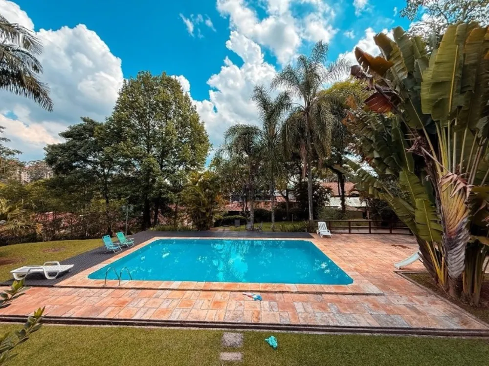 Casa, 4 quartos, 285 m² - Foto 1