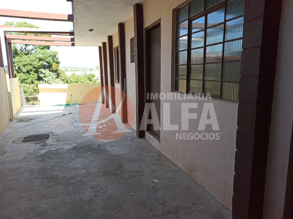 Casa, 4 quartos, 240 m² - Foto 1