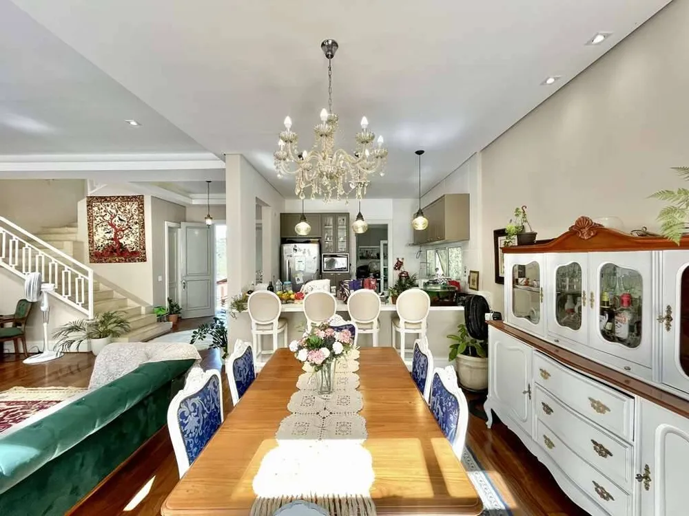 Casa, 4 quartos, 268 m² - Foto 2