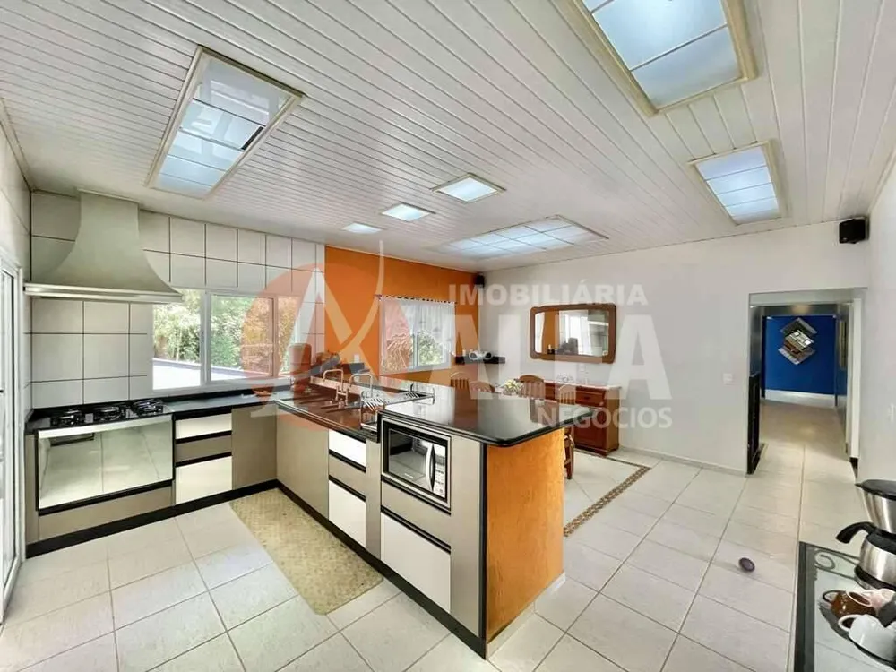 Casa, 4 quartos, 408 m² - Foto 9