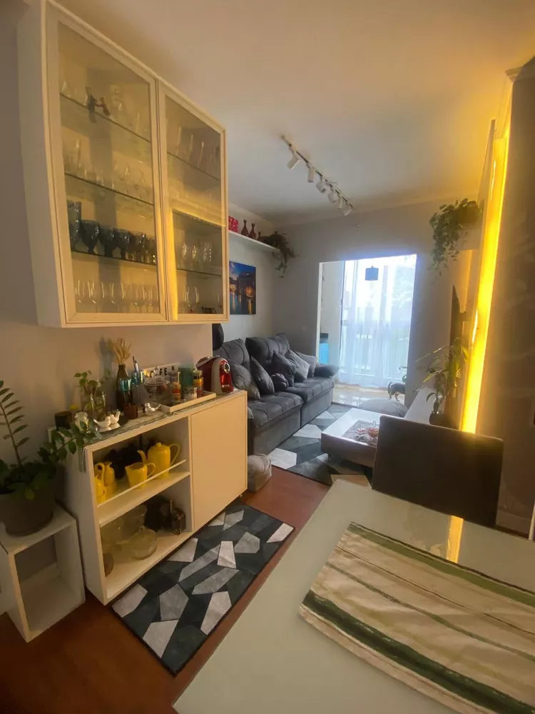 Apartamento à venda com 2 quartos, 52m² - Foto 3