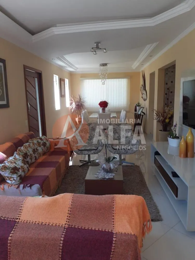 Casa, 3 quartos, 200 m² - Foto 2