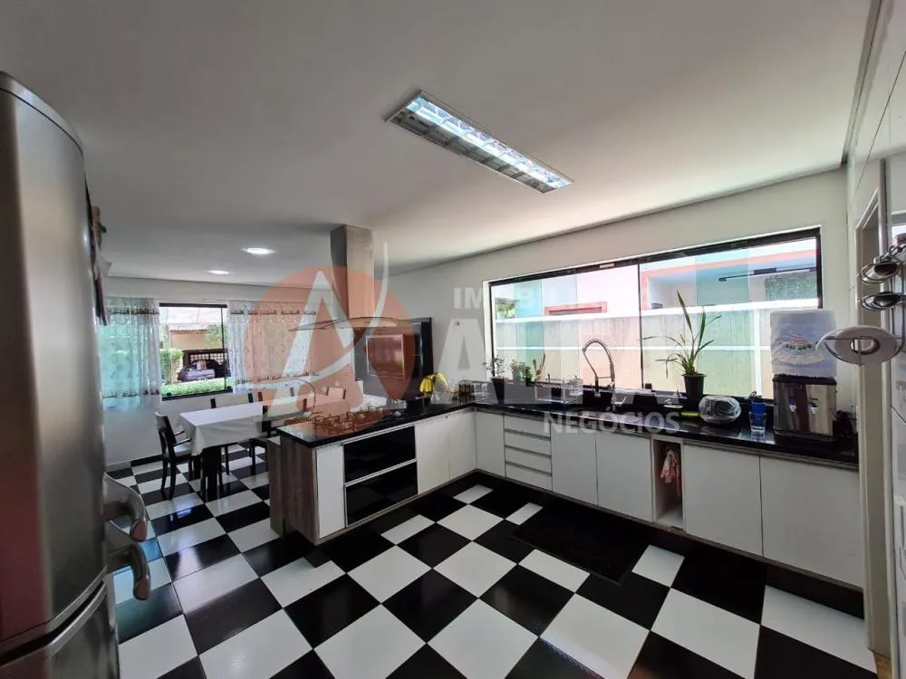 Casa, 5 quartos, 270 m² - Foto 5