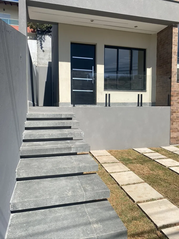 Casa, 3 quartos, 183 m² - Foto 1