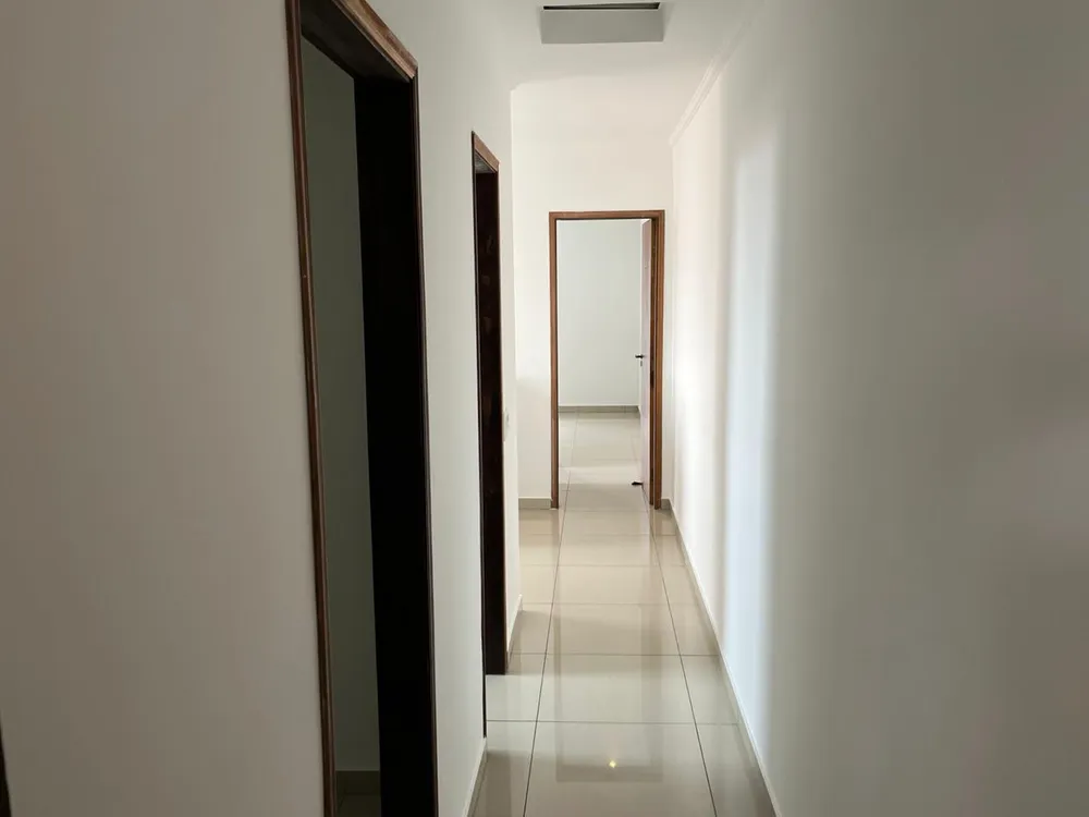 Casa, 3 quartos, 210 m² - Foto 8