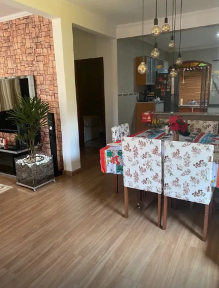 Casa, 3 quartos, 290 m² - Foto 3