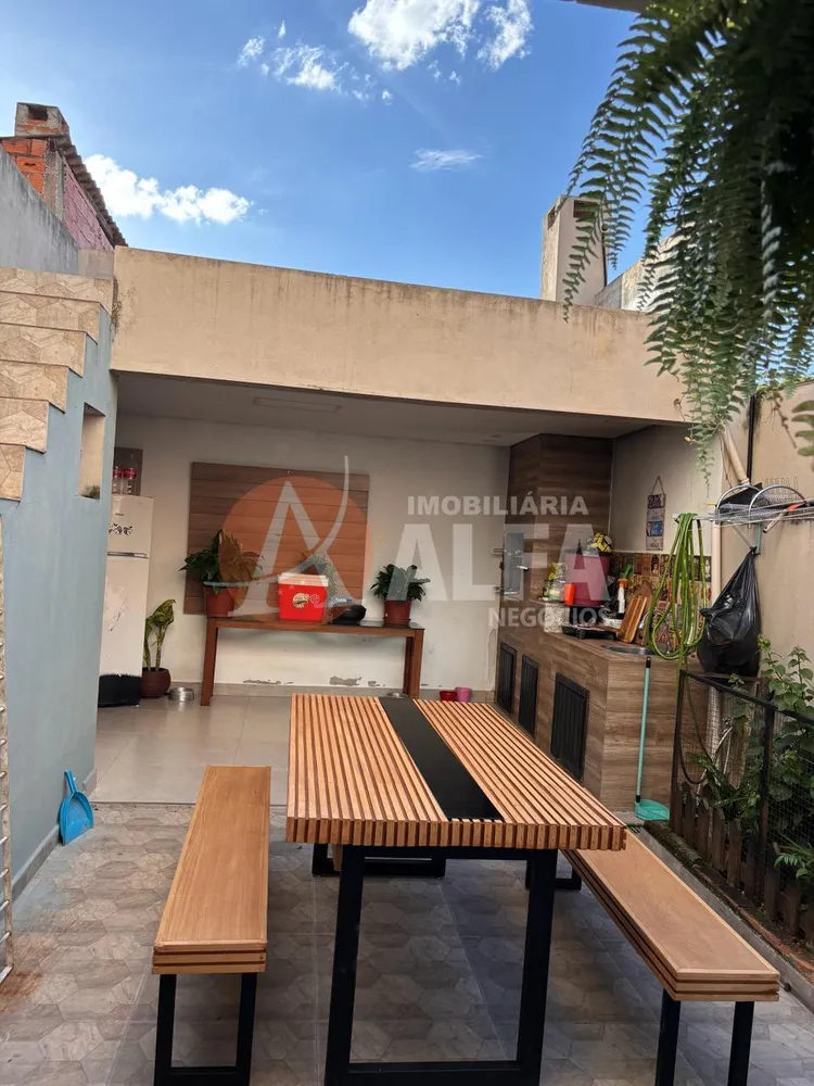 Casa, 3 quartos, 210 m² - Foto 6