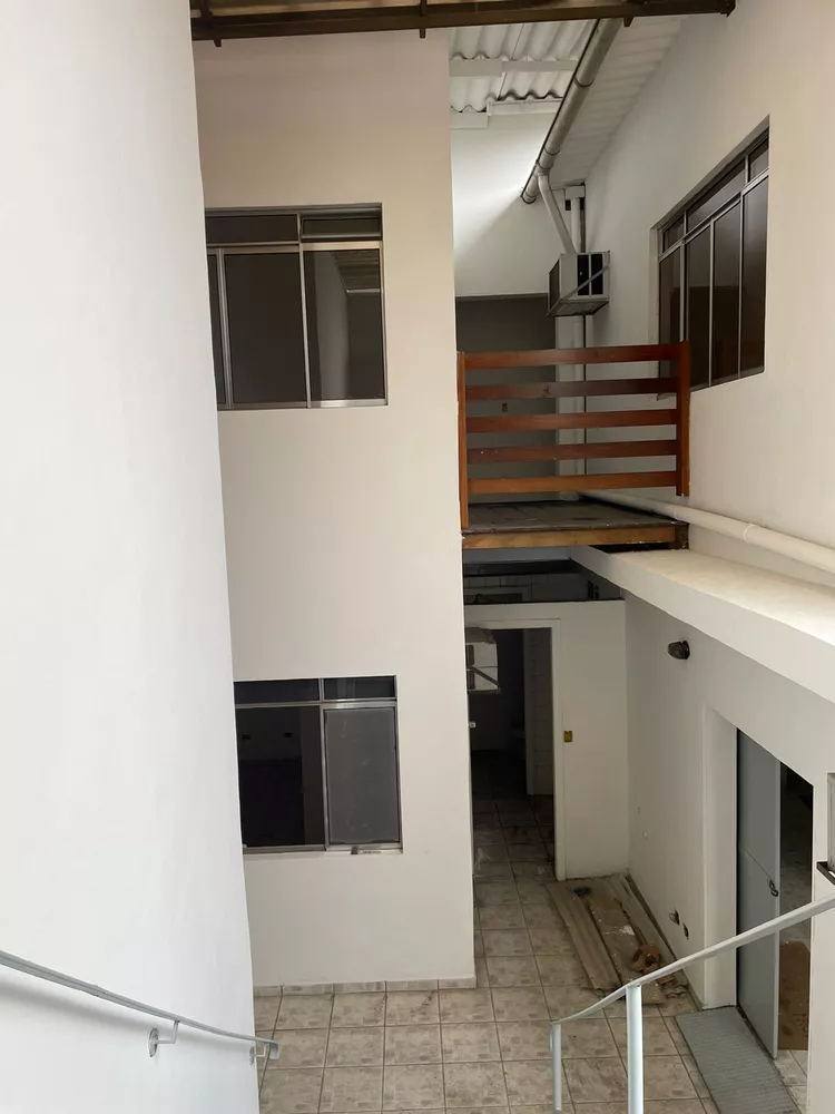 Apartamento para alugar com 1 quarto, 631m² - Foto 2