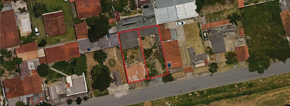 Terreno à venda com 1 quarto, 500m² - Foto 1