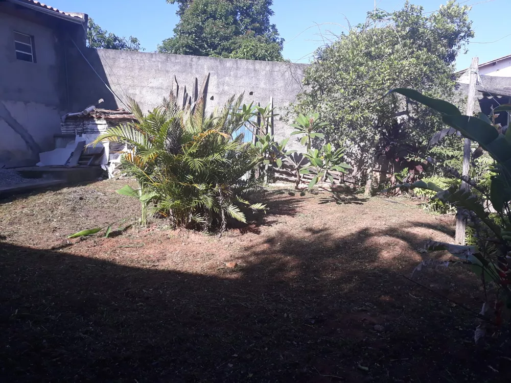 Terreno à venda com 1 quarto, 500m² - Foto 4