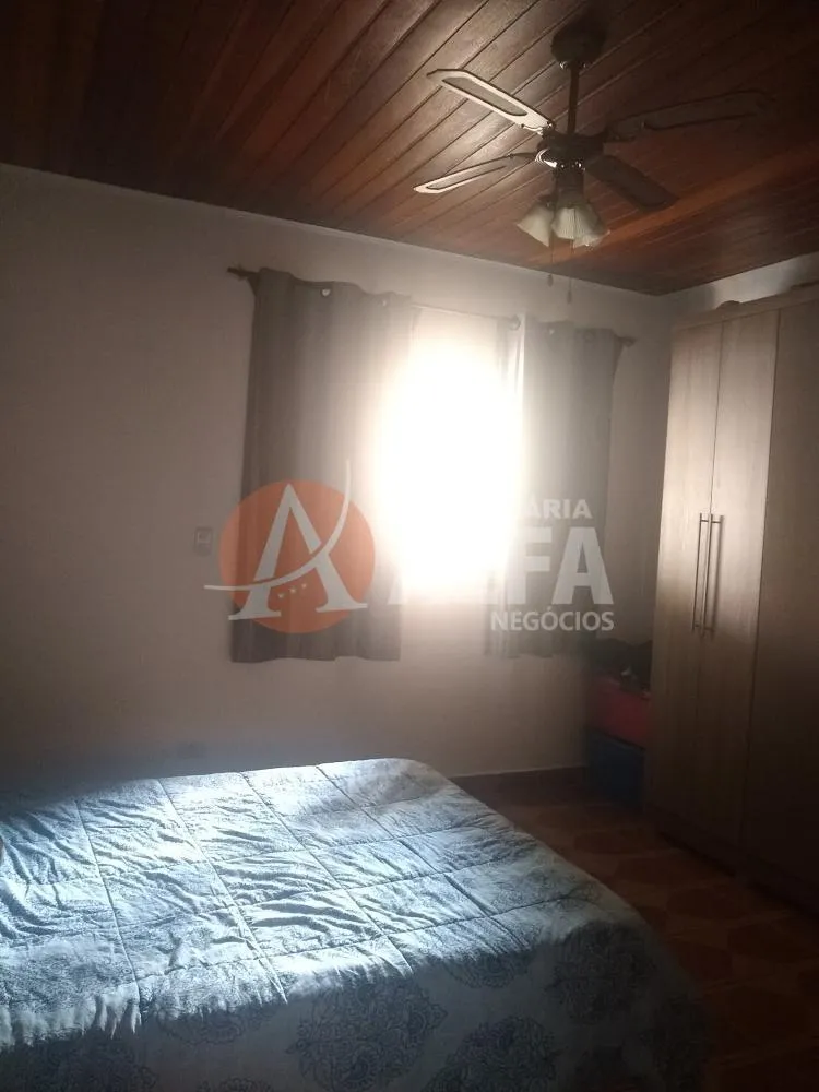 Casa, 3 quartos, 250 m² - Foto 4
