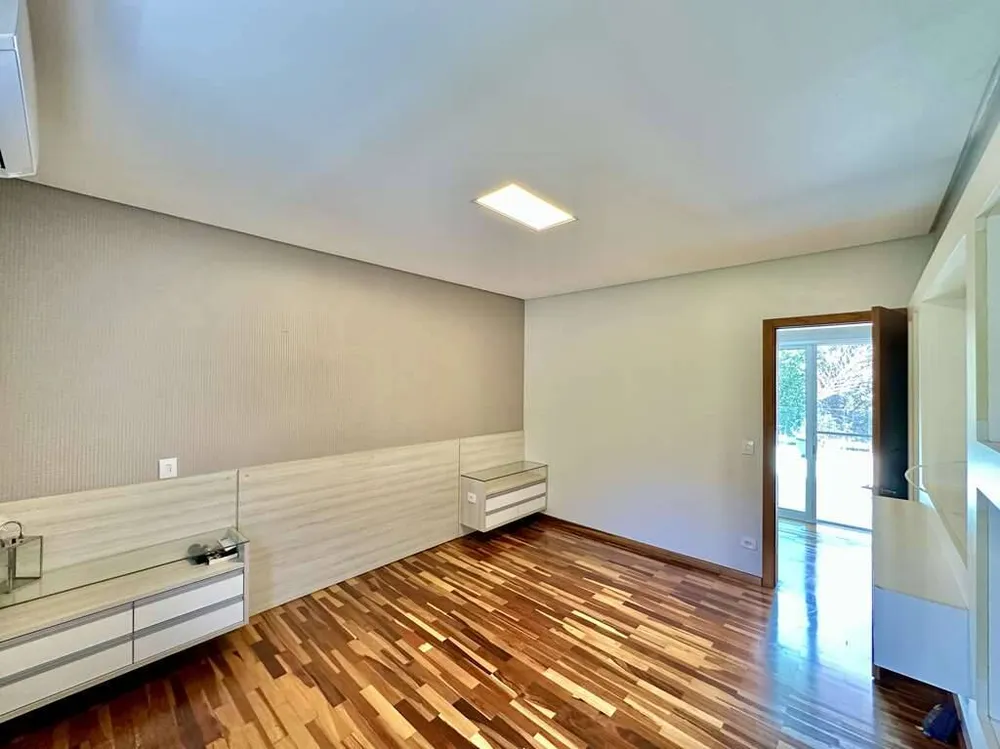 Casa, 5 quartos, 401 m² - Foto 1