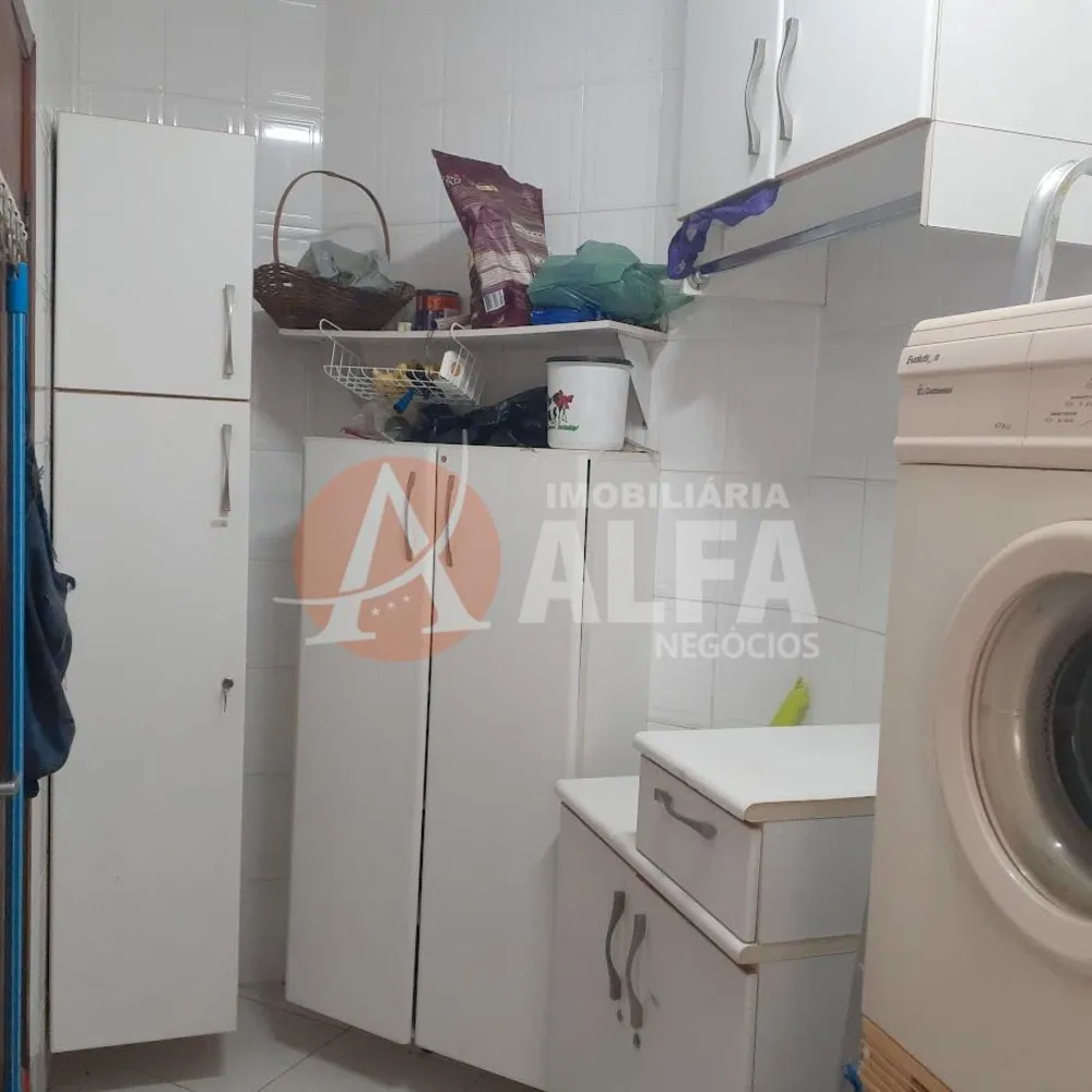 Casa, 3 quartos, 232 m² - Foto 3