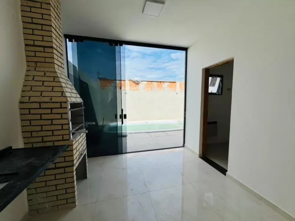 Casa à venda com 3 quartos, 109m² - Foto 2