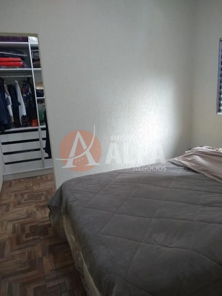 Casa, 2 quartos, 186 m² - Foto 1