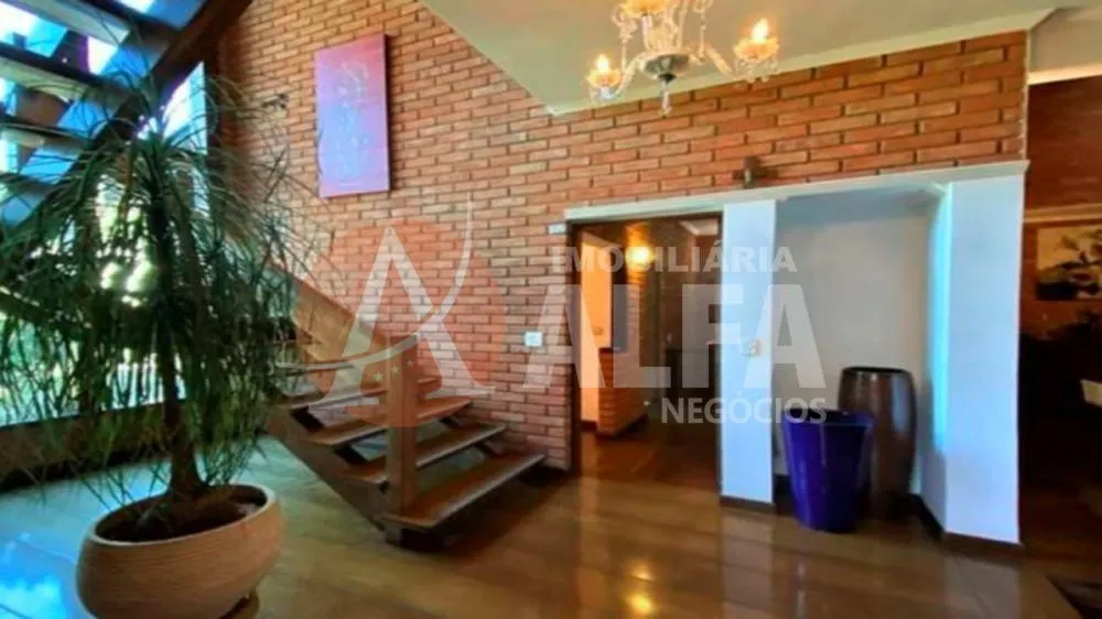 Casa, 3 quartos, 553 m² - Foto 3
