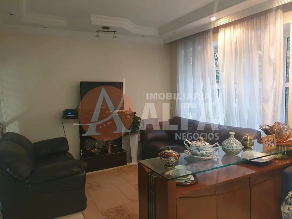 Casa, 3 quartos, 173 m² - Foto 1